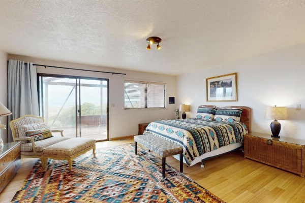 Humboldt Bay Retreat image 18