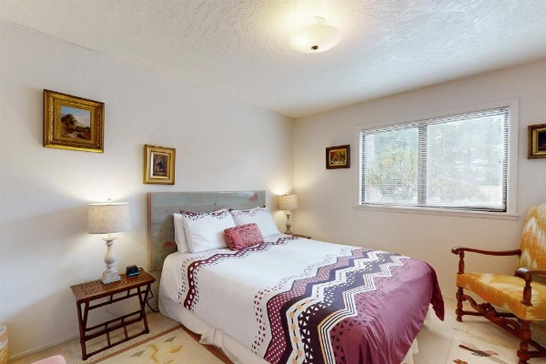 Humboldt Bay Retreat image 21